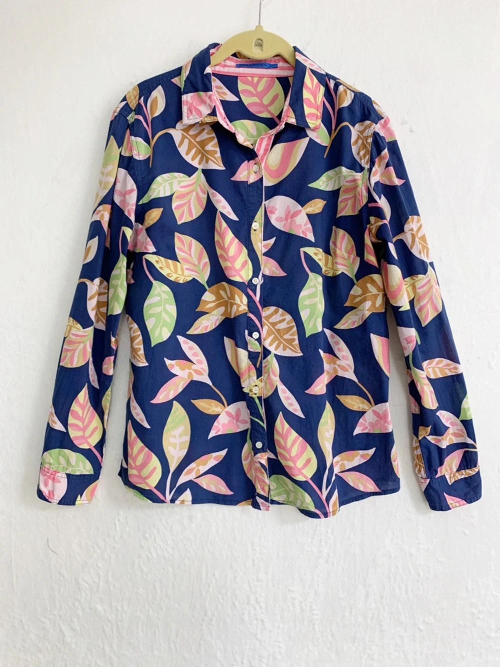 J. McLaughlin Lois Navy Botanical Print !00% Cotton Shirt Sz M